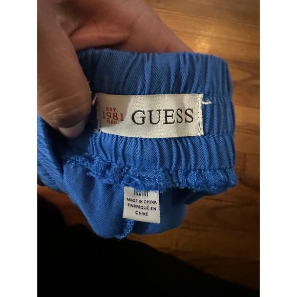 Guess Blue Drawstring Shorts with Zipper Pockets – Sporty & Stylish Comfort - Picture 7 of 9